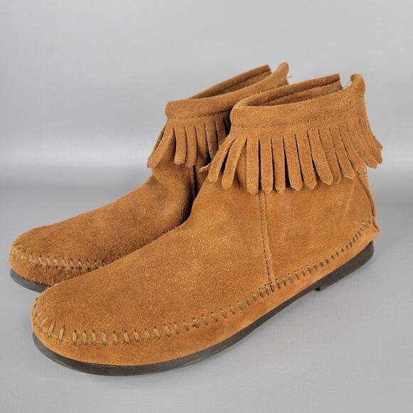 Minnetonka Womens Back Zip Hardsole Ankle Bootie Round Toe Suede Brown Size 7 - Picture 1 of 12